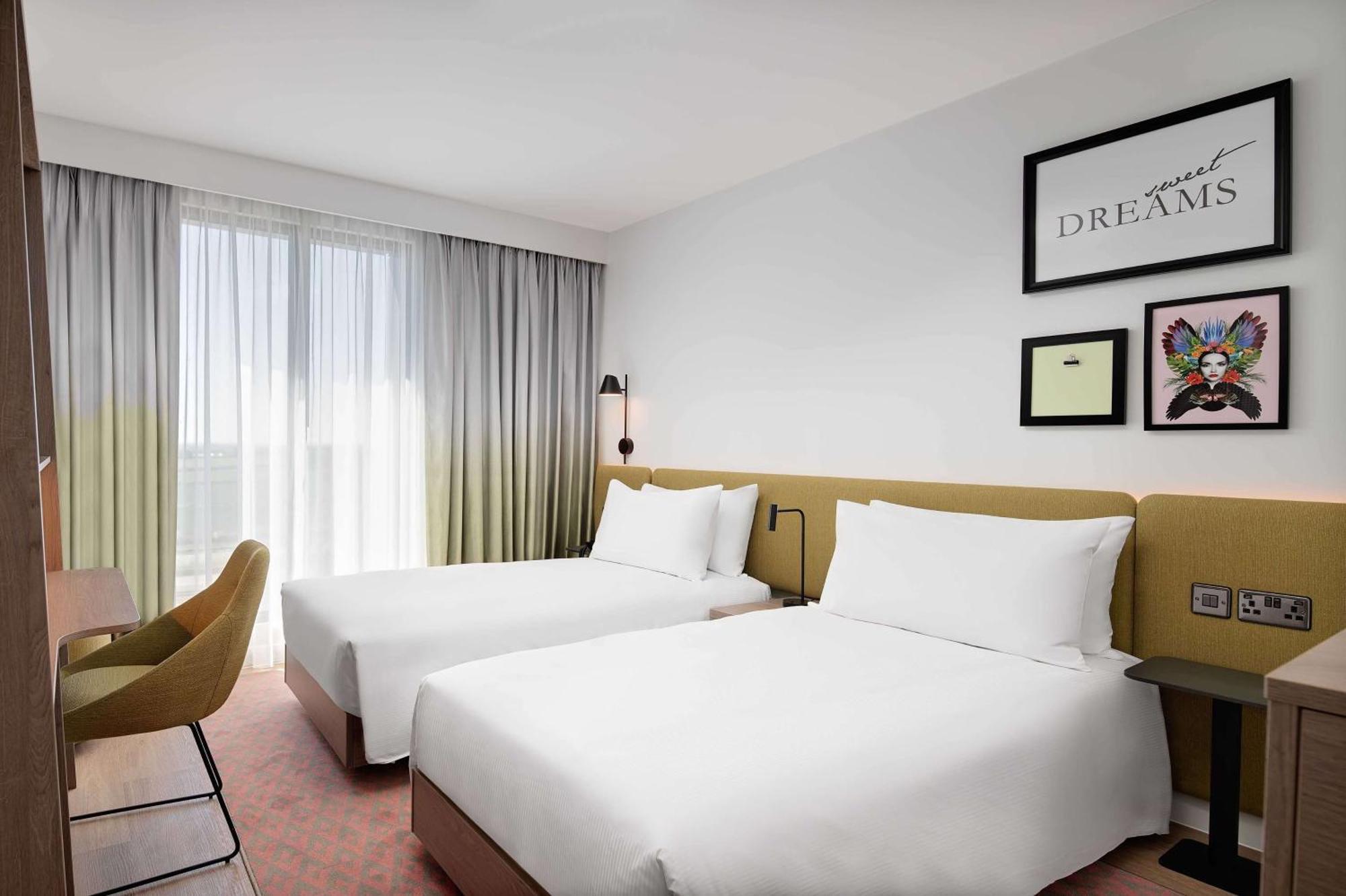 Hotel Hampton By Hilton High Wycombe Zewnętrze zdjęcie
