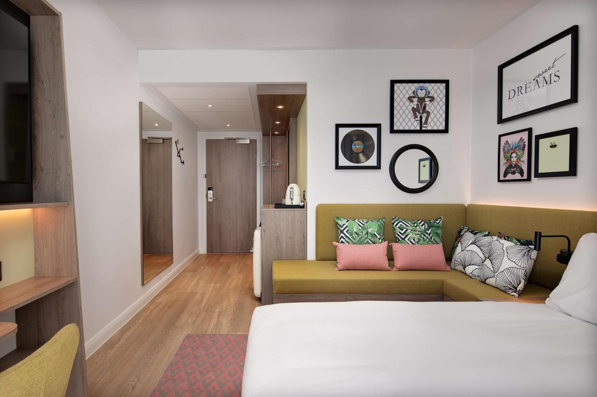 Hotel Hampton By Hilton High Wycombe Zewnętrze zdjęcie