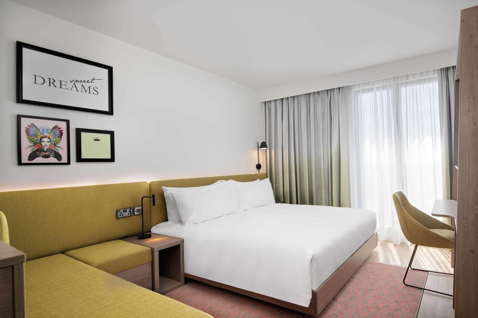 Hotel Hampton By Hilton High Wycombe Zewnętrze zdjęcie