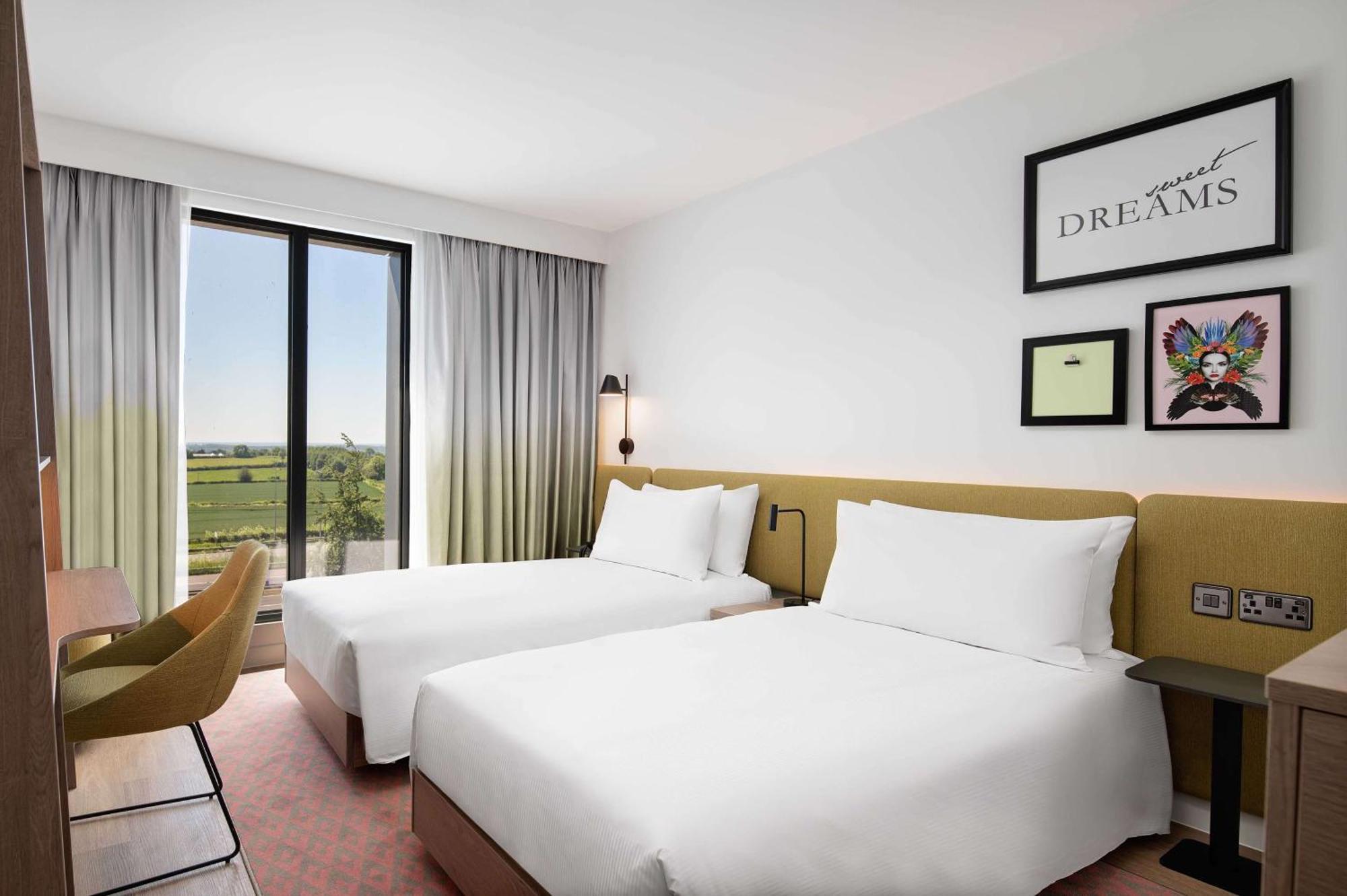 Hotel Hampton By Hilton High Wycombe Zewnętrze zdjęcie